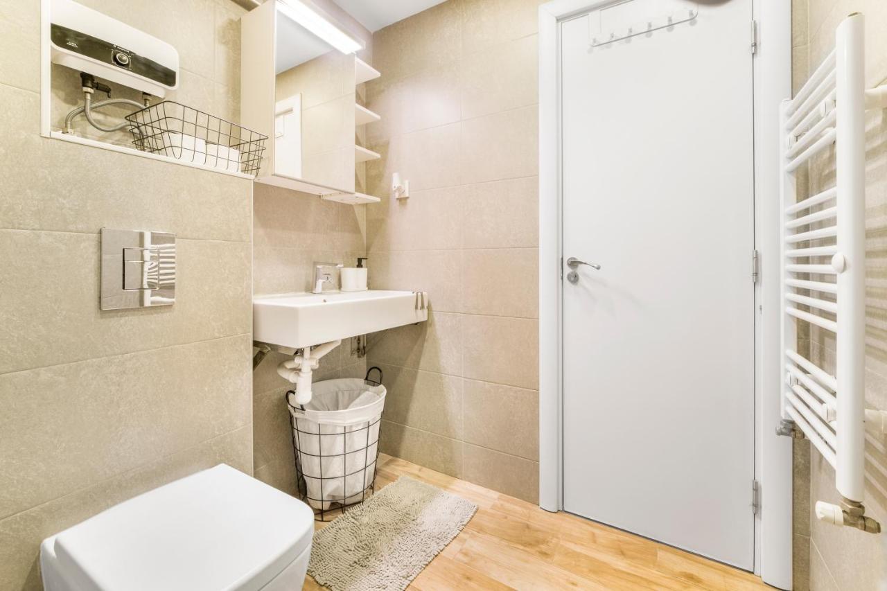 Exclusive Apartment Studentski Grad โซเฟีย ภายนอก รูปภาพ